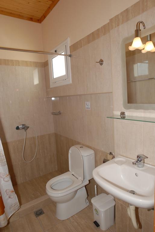 Garden View Apartments アナクソス エクステリア 写真